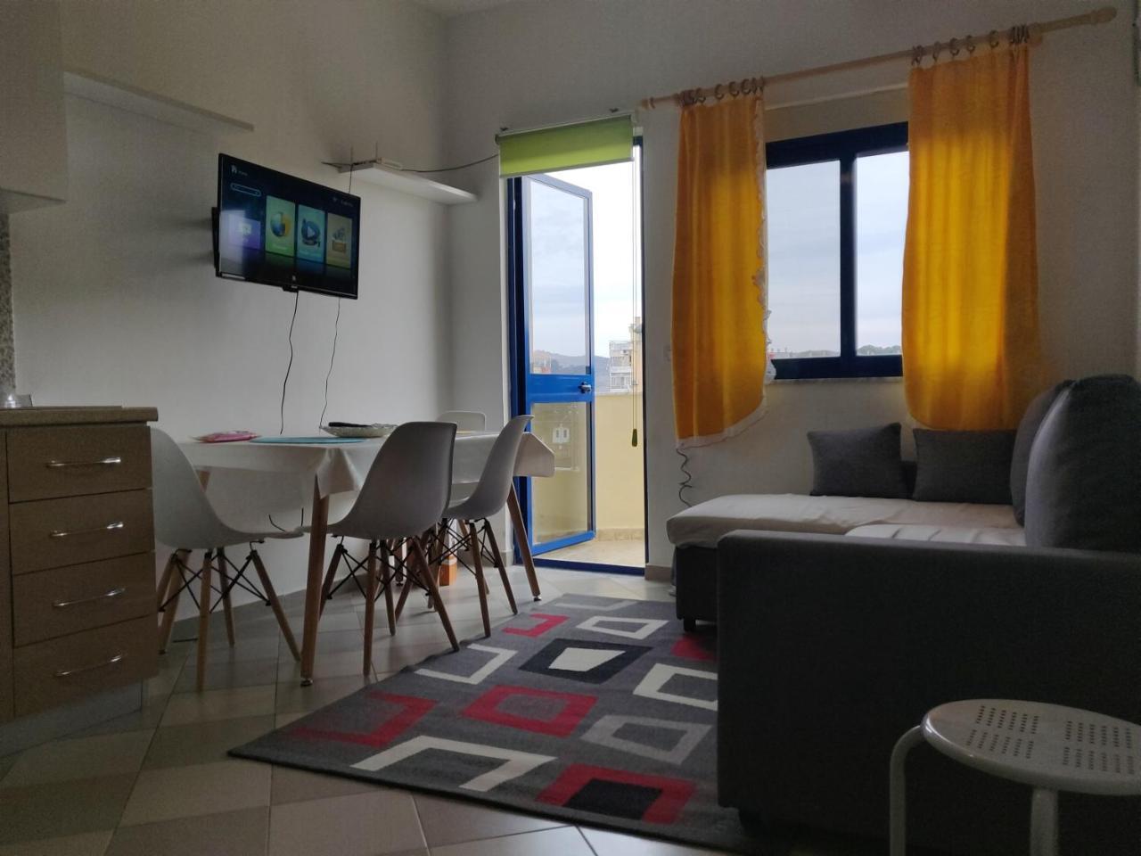 Lovely Apartment Golem  Exterior foto